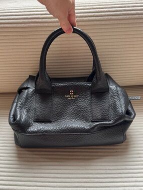 Kate Spade Southport Ave. Sloan Black Pebble Leather Satchel Purse